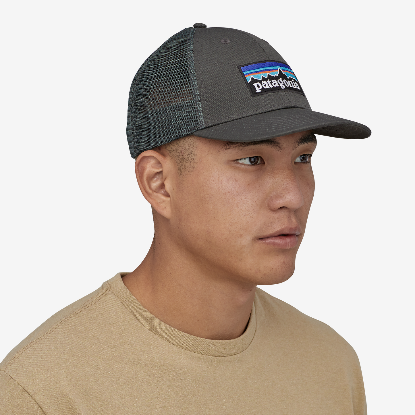 Gorro Hombre P-6 Logo LoPro Trucker Hat